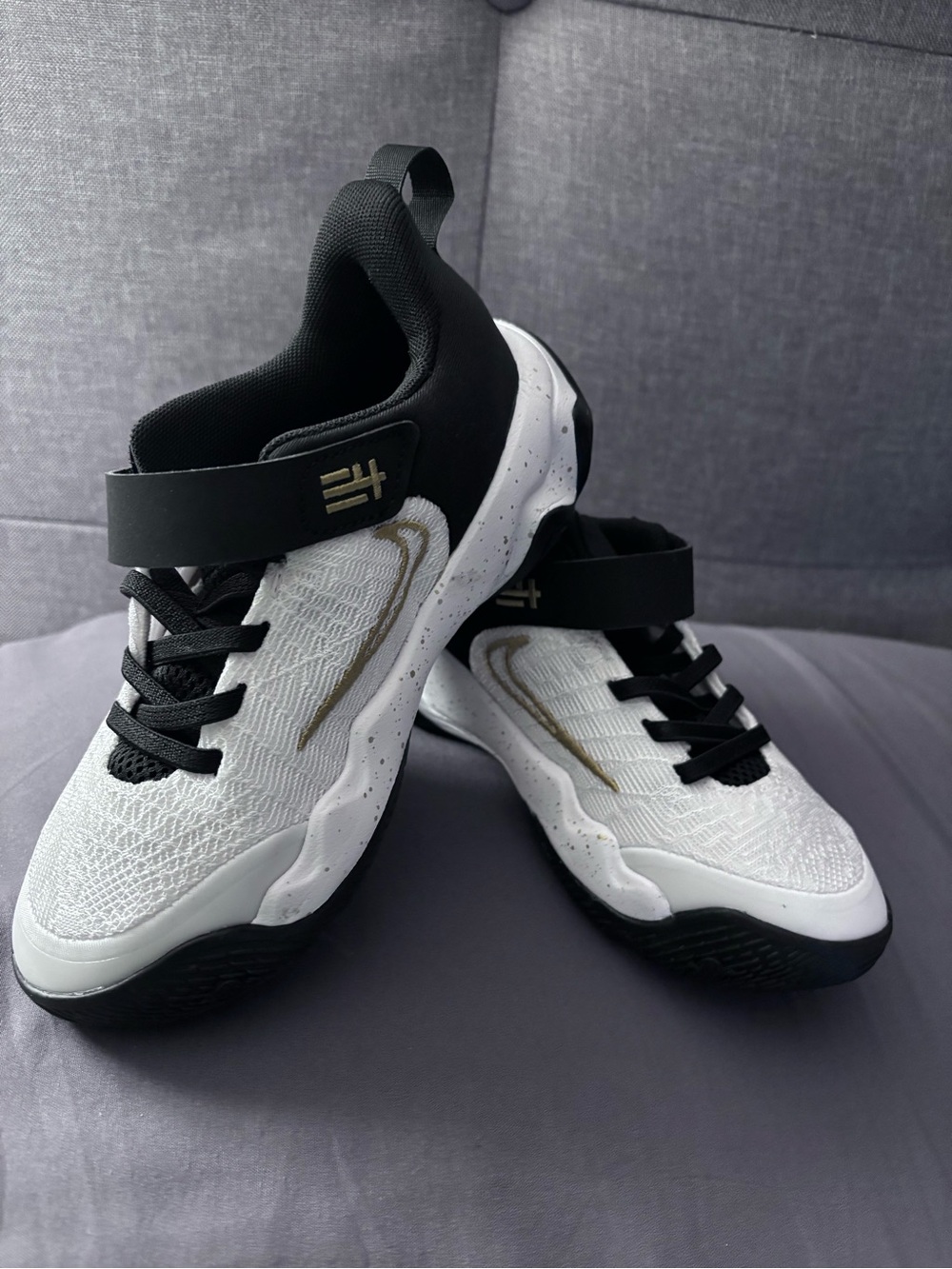 Nike Giannis Immortality 4 Little Kids' Shoes- size: 12c